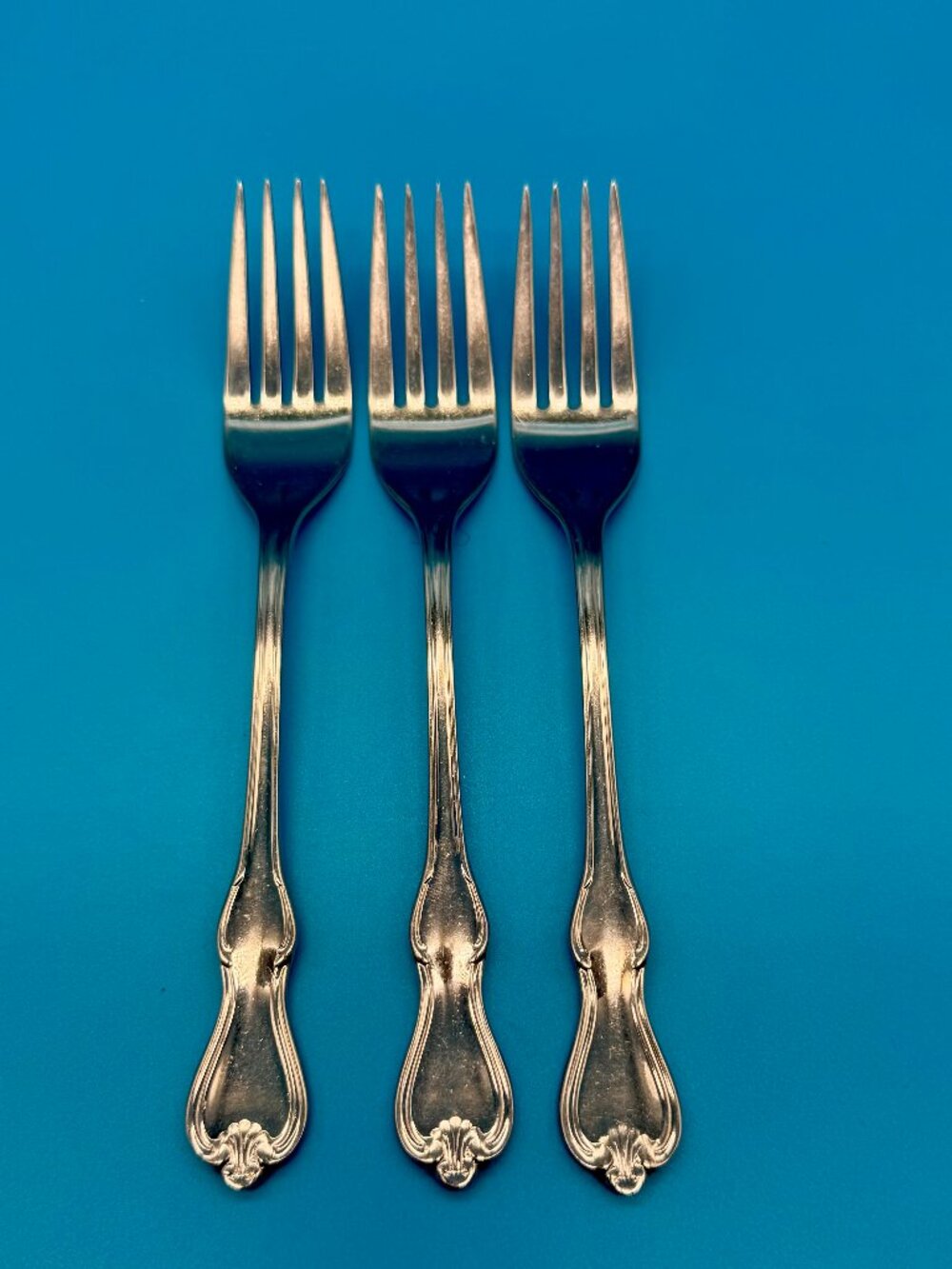 Reed & Barton Colonial Shell Stainless Dinner Forks 7 3/8" Set of 3 Vintage